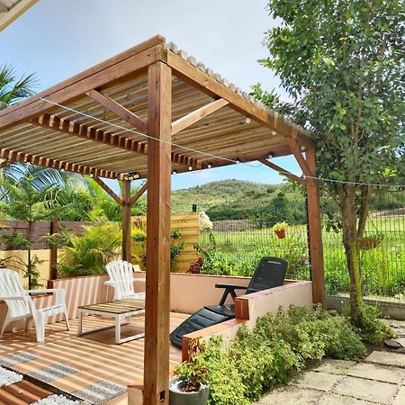 Maison Charmante A Sainte-Anne Avec Jardin Et Pergola En Bois. Eksteriør billede
